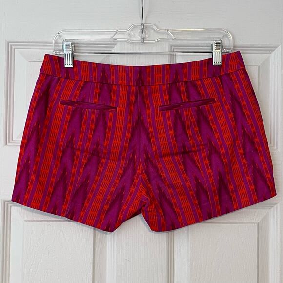 Gap Ikat Tailored Shorts - Size 0 - Picture 2 of 7
